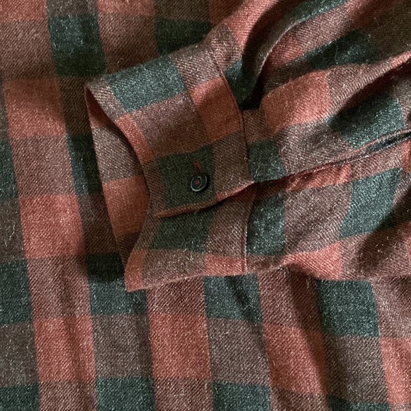 Plaid oversize blouse with fringe trim - Picture 4 of 8